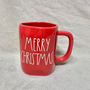 New Rae Dunn “MERRY CHRISTMAS” Red Christmas Mug